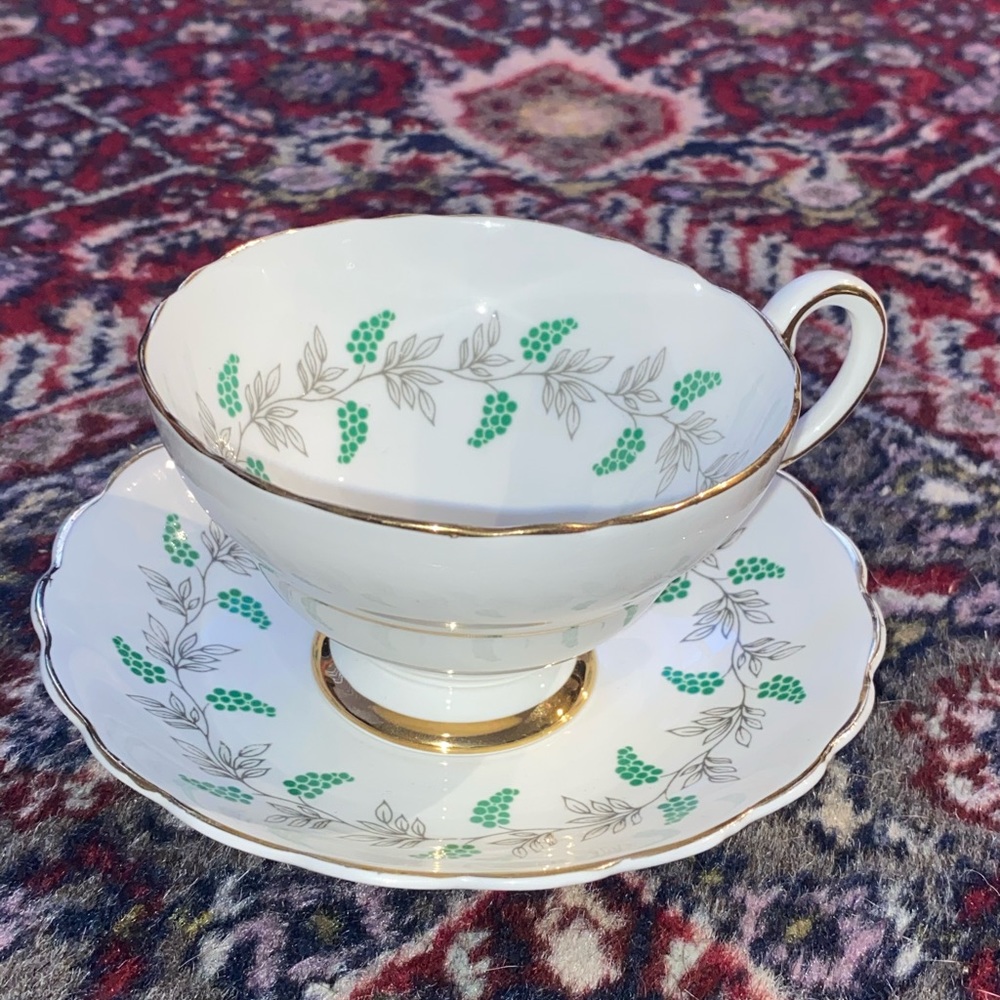 Fine Bone Crown China Staffordshire